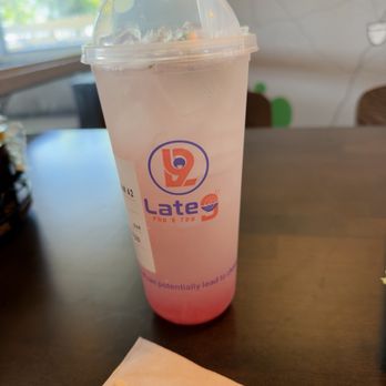 Late 9 Pho & Tea - Hibiscus Mojito - Vietnamese Near Me - Morrow, Georgia