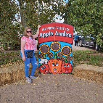 Apple Annie's Orchard - My cousin from Mesa joined us - Farmers Market Near Me - Willcox, Arizona