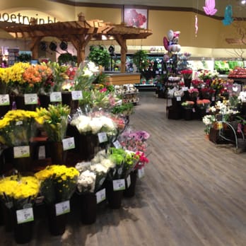 Safeway - Floral - Grocery Near Me - Englewood, Colorado