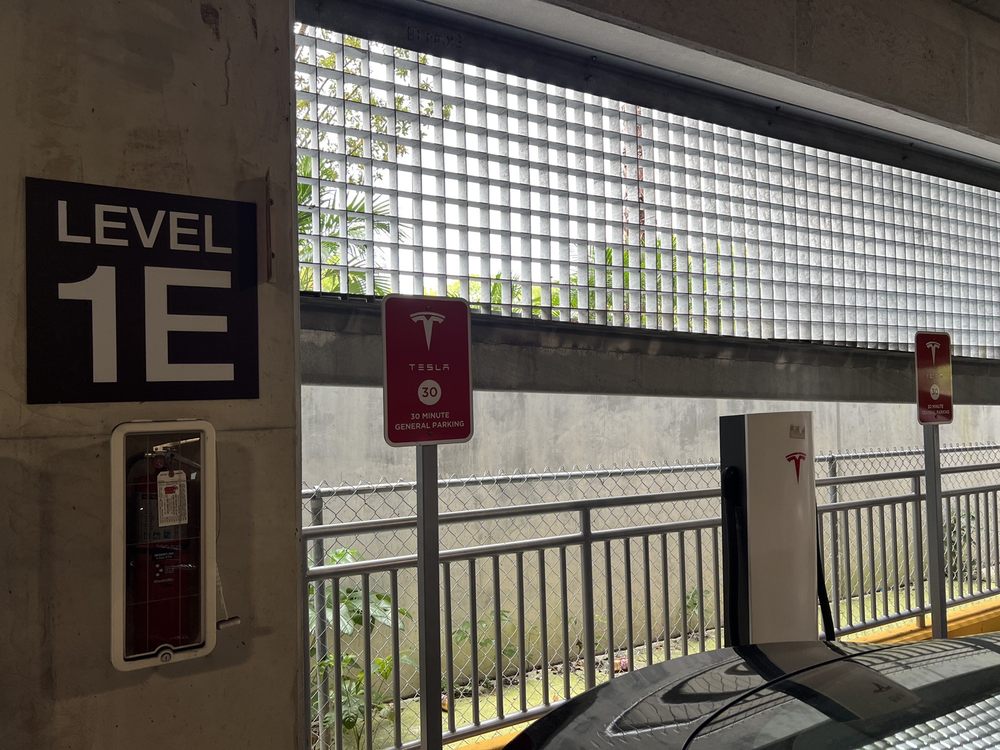 TESLA SUPERCHARGING AVENTURA MALL Updated May 2024 12 Reviews