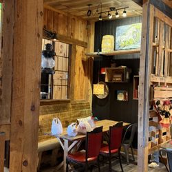 OAK Barrel - Seating