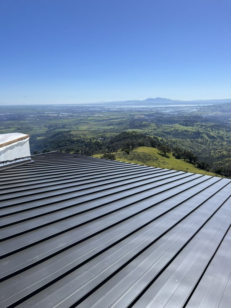 Slide of T&K Roofing