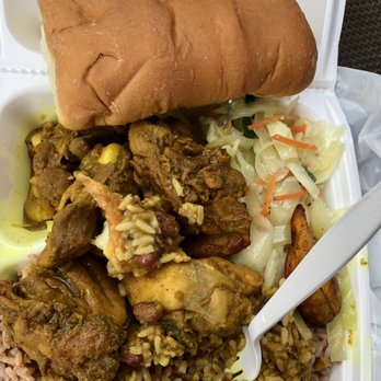 The Mayne Dish - curry chicken, rice & beans/cabbage, coco bread - Caribbean Near Me - Wilmington, Delaware The Mayne Dish - curry chicken, rice & beans/cabbage, coco bread - Caribbean Near Me - Wilmington, Delaware