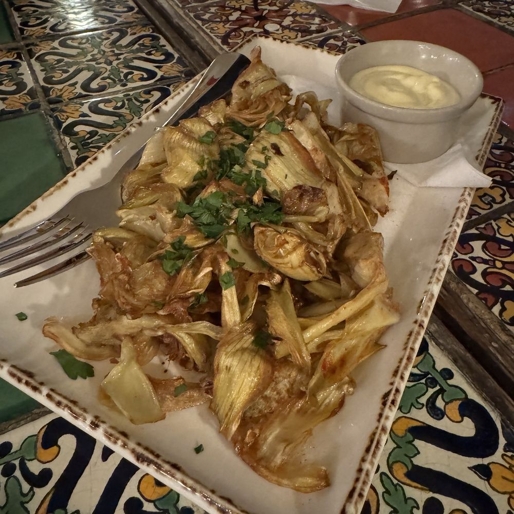 Casa Córdoba - Albacore's Fritas - Spanish Near Me - Montrose, California Casa Córdoba - Albacore's Fritas - Spanish Near Me - Montrose, California