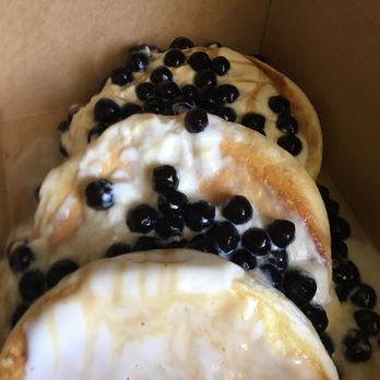 Cloud Nine Cafe Hawaii - Brown Sugar Boba Soufflé Pancake.  Sauce me let's a little due to take out. - Desserts Near Me - Honolulu, Hawaii