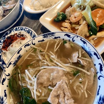 Pho Ha plus Vietnamese Cuisine - Pho with steak only + rice plate with chicken/seafood/veggie - Vietnamese Near Me - Diamond Bar, California Pho Ha plus Vietnamese Cuisine - Pho with steak only + rice plate with chicken/seafood/veggie - Vietnamese Near Me - Diamond Bar, California