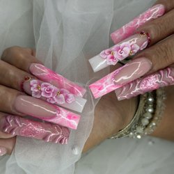 Ana Hair & Nails