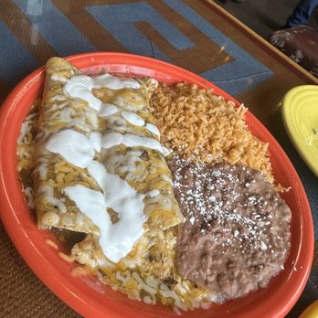 Tortilla Mia - Grilled chicken enchiladas - Mexican Near Me - Carlsbad, California Tortilla Mia - Grilled chicken enchiladas - Mexican Near Me - Carlsbad, California