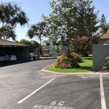Monterra Springs - Nice grounds great parking - Apartments Near Me - La Habra, California Monterra Springs - Nice grounds great parking - Apartments Near Me - La Habra, California