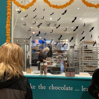 Kakawa Chocolate House - Chocolatiers & Shops Near Me - Salem, Massachusetts