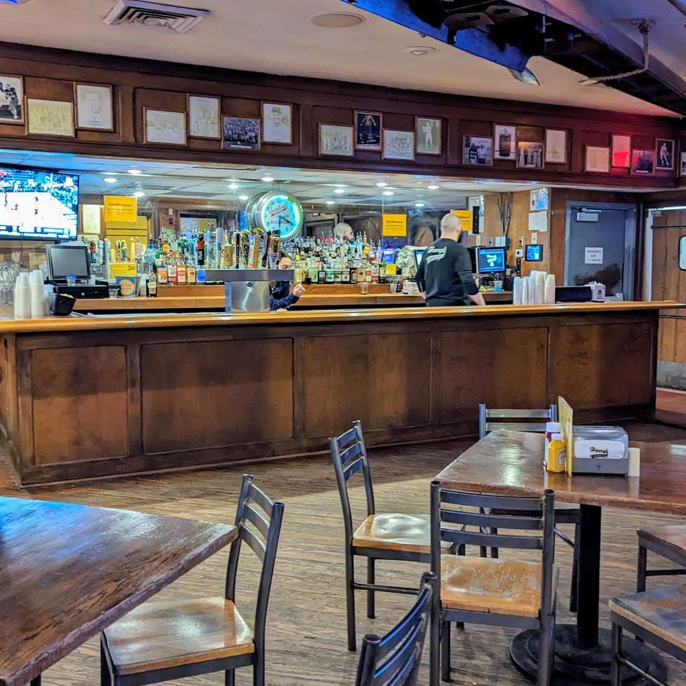 Harry's Chocolate Shop - Upstairs bar - Dive Bars Near Me - West Lafayette, Indiana Harry's Chocolate Shop - Upstairs bar - Dive Bars Near Me - West Lafayette, Indiana