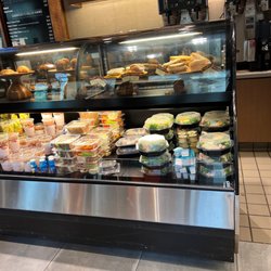 The Cocoa Bean - Food options