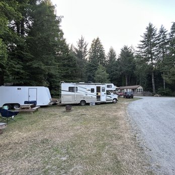 Mystic Forest RV Park - RV Parks Near Me - Klamath, California