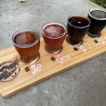 Common Theory - Beer flight - Gastropubs Near Me - San Diego, California Common Theory - Beer flight - Gastropubs Near Me - San Diego, California