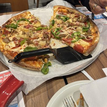 Box Hill Crab Cakes - everything pizza - Pizza Near Me - Abingdon, Maryland