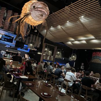 Pubbelly Sushi - Inside - Sushi Bars Near Me - Pembroke Pines, Florida