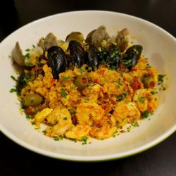 Chef Libby's Catering Service - Chicken, Chorizo Sausage, Shrimp, Clams, and Mussels Paella for Two