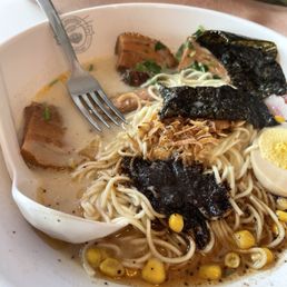 Pork Belly Noodle Soup五花肉面 Pork Belly Noodle Soup五花肉面