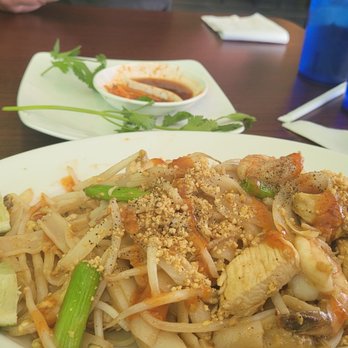 Viet's Cuisine Newnan - Vietnamese Near Me - Newnan, Georgia Viet's Cuisine Newnan - Vietnamese Near Me - Newnan, Georgia