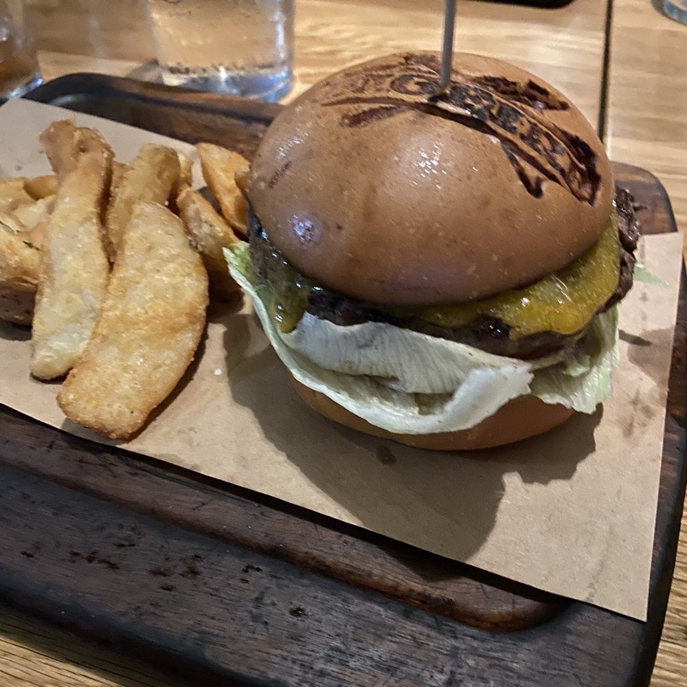 Bigfire - Hamburger with fries - American Near Me - Orlando, Florida Bigfire - Hamburger with fries - American Near Me - Orlando, Florida
