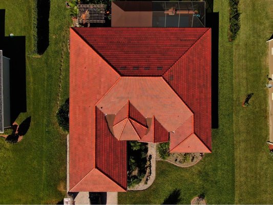 Roofbuds Roofing Solutions Logo