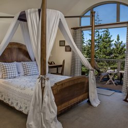 Thyme & Tide Bed and Breakfast