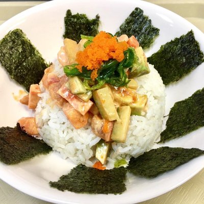 Sushi Bamboo by null