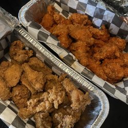 Lucretia's Kitchen - Buffalo and lemon pepper dry rub