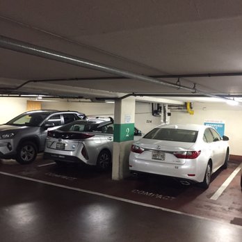 Hui Car Share - OHANA Wakiki East. Didn't have a spot available to park back - Car Share Services Near Me - Honolulu, Hawaii