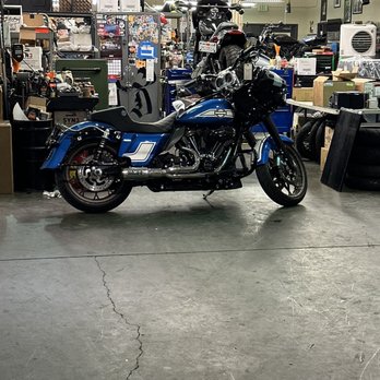 Riverside Harley-Davidson - My buddy ,,fast Johnny bike getting the ignition, deleted - Motorcycle Dealers Near Me - Riverside, California Riverside Harley-Davidson - My buddy ,,fast Johnny bike getting the ignition, deleted - Motorcycle Dealers Near Me - Riverside, California