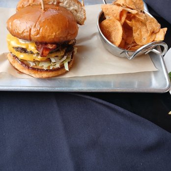Central Kitchen + Bar - Gastropubs Near Me - Detroit, Michigan