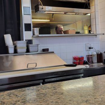 Eddy's Burgers - Kitchen - Chicken Wings Near Me - Grants Pass, Oregon