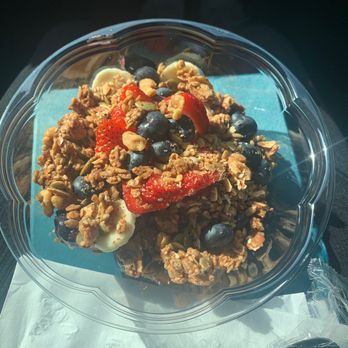 Sampa's Pizza Cafe - Acai bowl - Pizza Near Me - Marina del Rey, California Sampa's Pizza Cafe - Acai bowl - Pizza Near Me - Marina del Rey, California