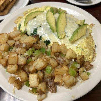 Flo's Coffee Shop - Diners Near Me - El Monte, California