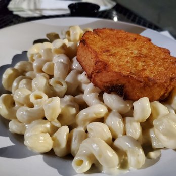 The Virginian Restaurant - Mac and Cheese with Potato Cake - American Near Me - Charlottesville, Virginia The Virginian Restaurant - Mac and Cheese with Potato Cake - American Near Me - Charlottesville, Virginia
