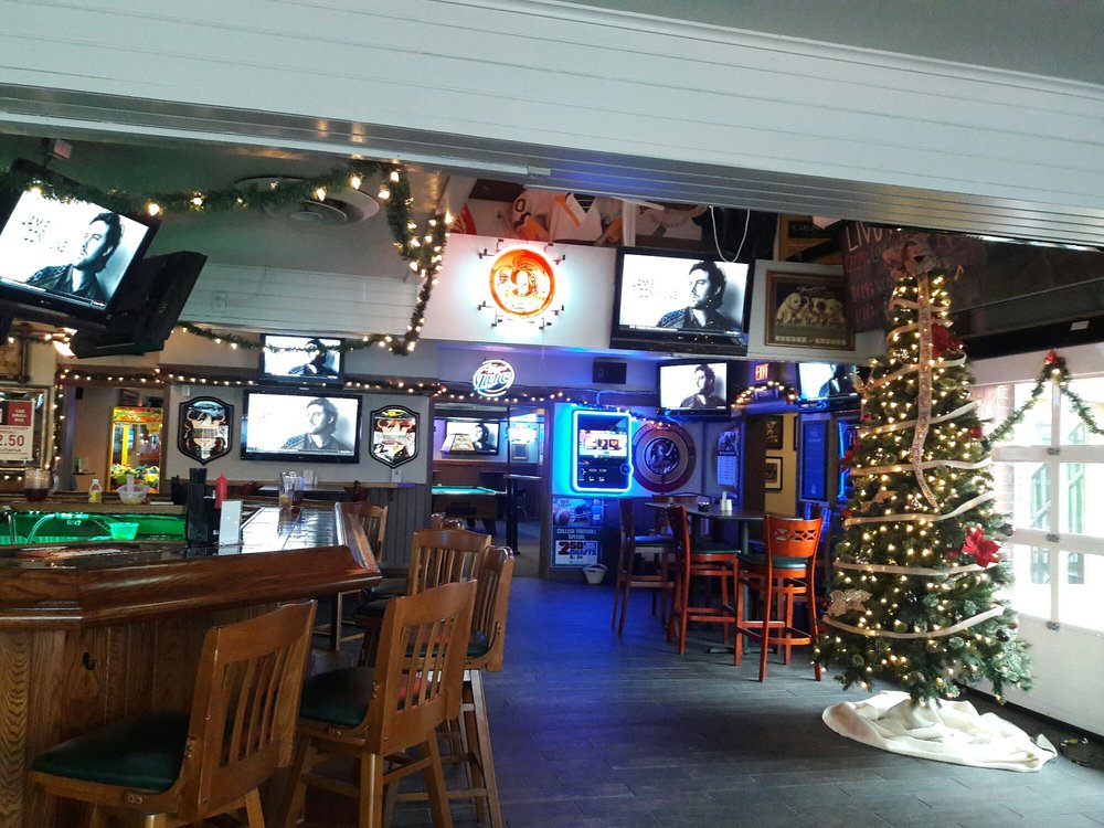 Jaffre's Restaurant & Bar & Six Pack