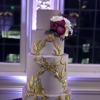Honey Crumb Cake Studio - Custom Cakes Near Me - Seattle, Washington Honey Crumb Cake Studio - Custom Cakes Near Me - Seattle, Washington
