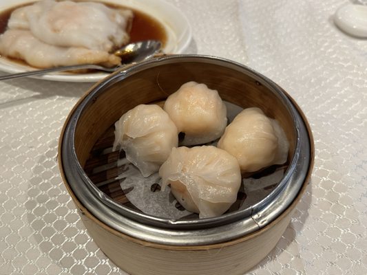 Wah Lok Cantonese Restaurant by null