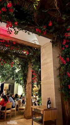 Avra Miami by null