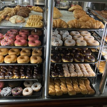 Winchell's Donut House - Fresh donuts - Donuts Near Me - Hacienda Heights, California Winchell's Donut House - Fresh donuts - Donuts Near Me - Hacienda Heights, California