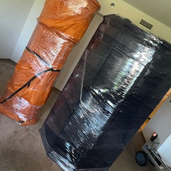 Hassani Movers - Grandfather Clock and Curio Cabinet. - Movers Near Me Hassani Movers - Grandfather Clock and Curio Cabinet. - Movers Near Me