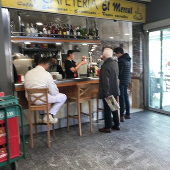 El Mercat - Cafeteria Near Me - Barcelona, B