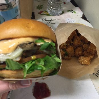 Burger Bench - "Are you gonna eat your tots?!" - American Near Me - Escondido, California