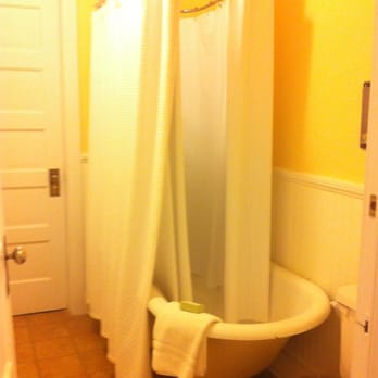 Eldorado Suites Hotel - Bathroom - Hotels Near Me - Bisbee, Arizona