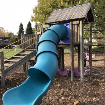 Lakewood Playground - Playgrounds Near Me - Seattle, Washington Lakewood Playground - Playgrounds Near Me - Seattle, Washington
