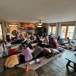 The Clearing Center - Small group coaching for before breath sessions for events