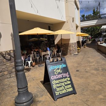 Pineapple Sol - Front of the restaurant - Coffee & Tea Near Me - Cary, North Carolina