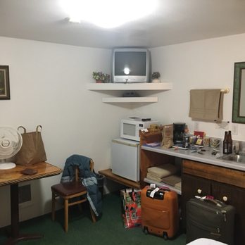 Bunk House - Hotels Near Me - Nehalem, Oregon Bunk House - Hotels Near Me - Nehalem, Oregon