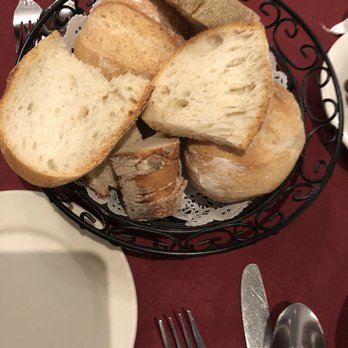 Ole Restaurant - Bread basket - Portuguese Near Me - Farmingville, New York Ole Restaurant - Bread basket - Portuguese Near Me - Farmingville, New York