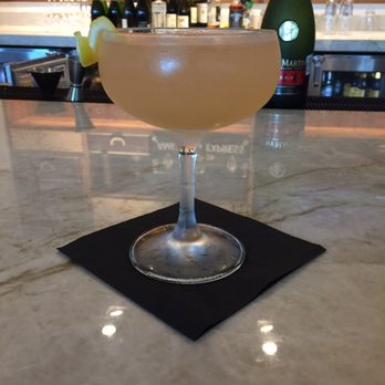 The Centurion Lounge - Airport Lounges Near Me - Dallas, Texas